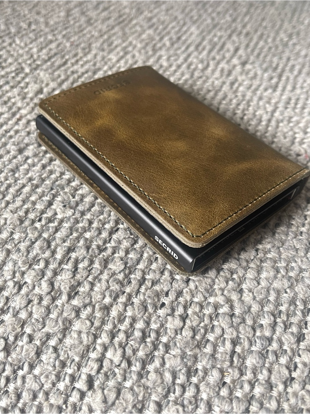 SECRID | Leather Slim Wallet